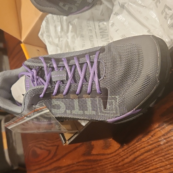 5.11 Tactical Recon Trainer Womens Trail Running Cross Shoes Sneakers size 6.5 - Picture 2 of 6